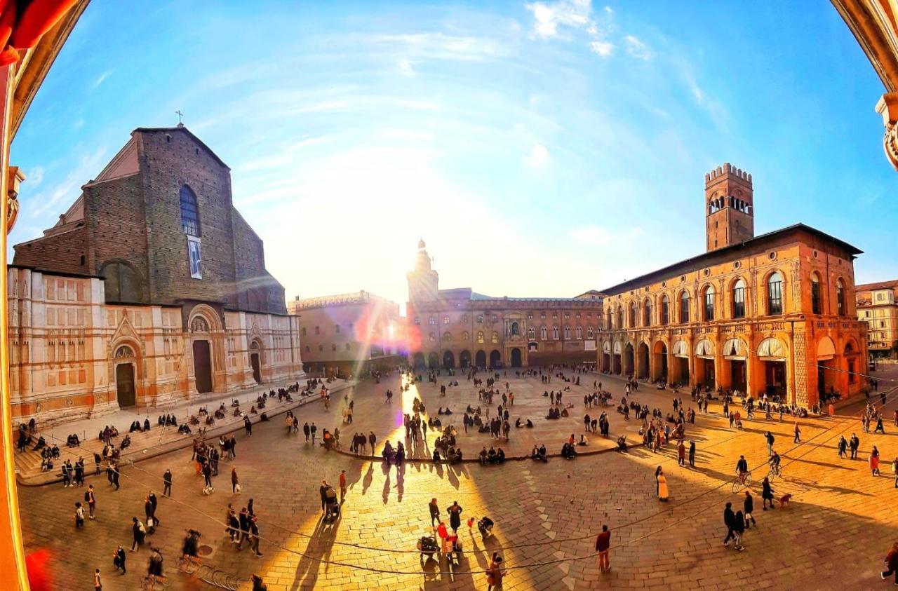 Urbanicooh Paracelso - Piazza Maggiore View Bologna Ngoại thất bức ảnh